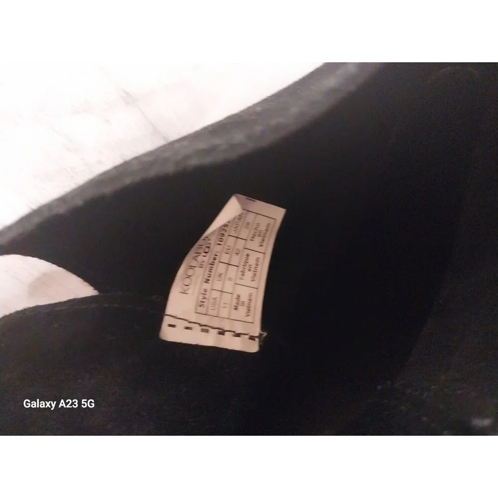 UGG Koolaburra - Skyller Suede Tassel Ankle Boots Black Women's Size US 11